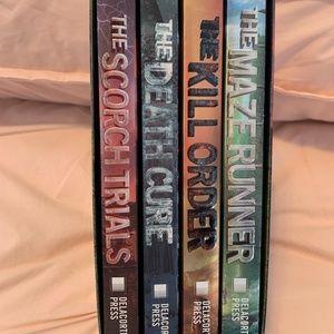 4 MAZE RUNNER SERIES BOOKS IN BOX. J. Dashner